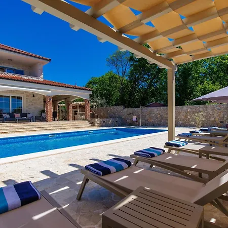 Maya Krk Casa vacanze *