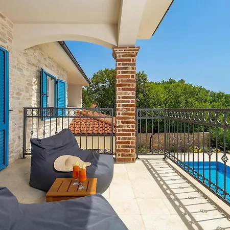 Maya Krk Casa vacanze *