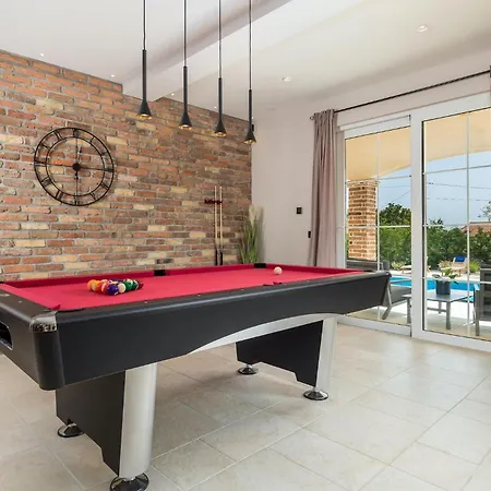 Maya Krk Tatil Evi Kras